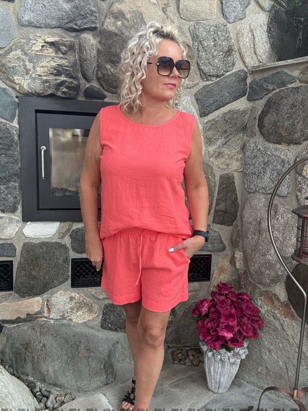 Lava shorts Georgia peach