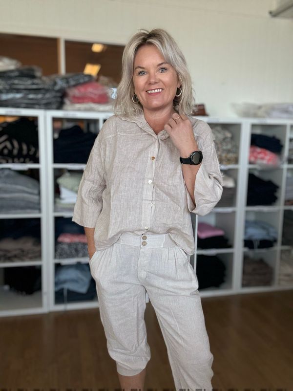 Ewa wide lin shirt sand