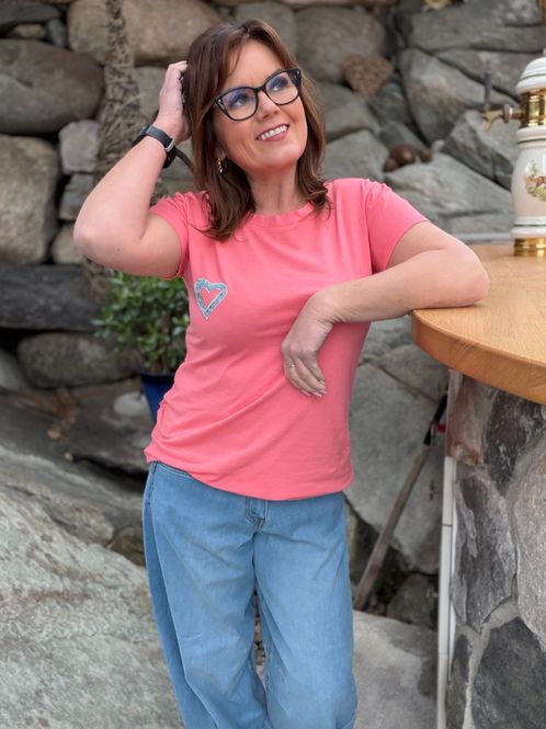 Hovedbilde Heart slim t shirt  Korall