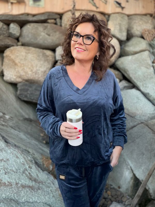 NY LEVERING Lux Velour sett marineblå