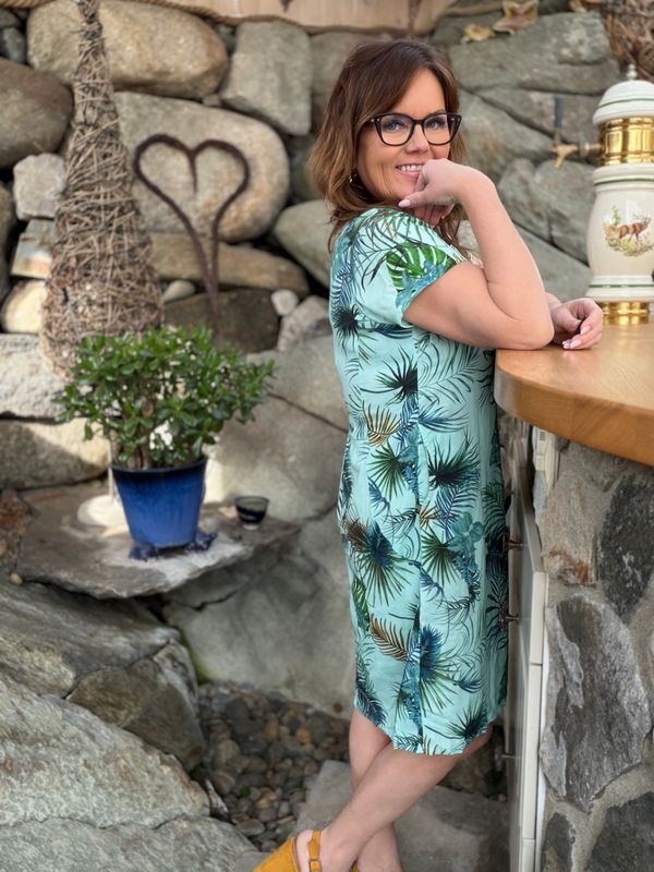 Palm linen dress 