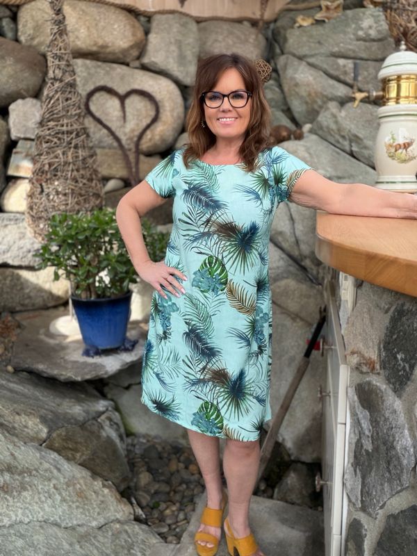 Palm linen dress 