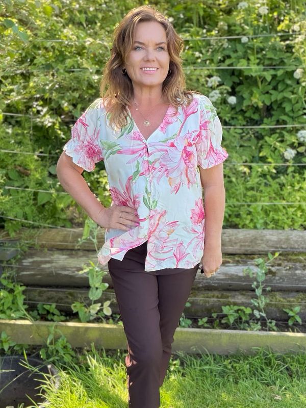 Sia bluse med blomster